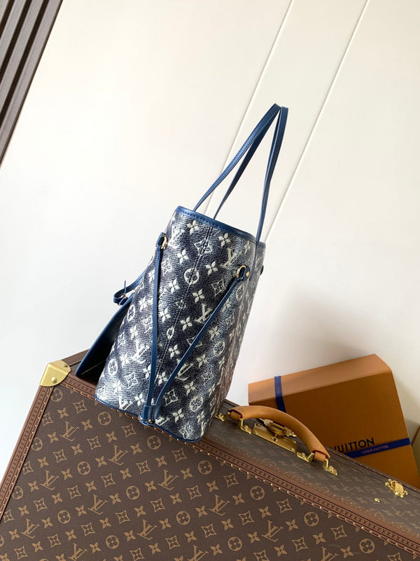 LV Neverfull Bag 31cm Blue Monogram Canvas