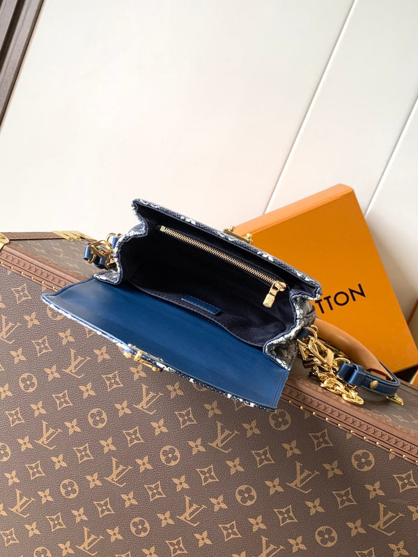 LV Pochette Métis East West 21.5cm Blue Monogram Canvas GHW