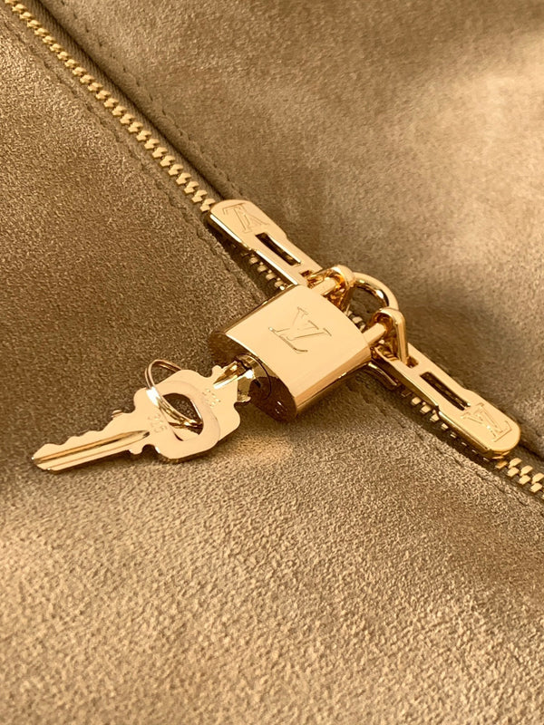 LV M26451 Express Travel 45cm Khaki Suede GHW