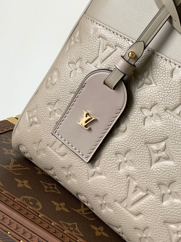 LV City Avenue PM 30cm Apricot Monogram Embossed Shadow Cowhide