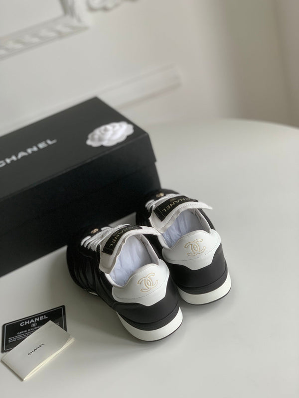 Sneaker CC in pelle di agnello nera trapuntata 143544