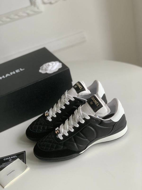 Sneaker CC in pelle di agnello nera trapuntata 143544