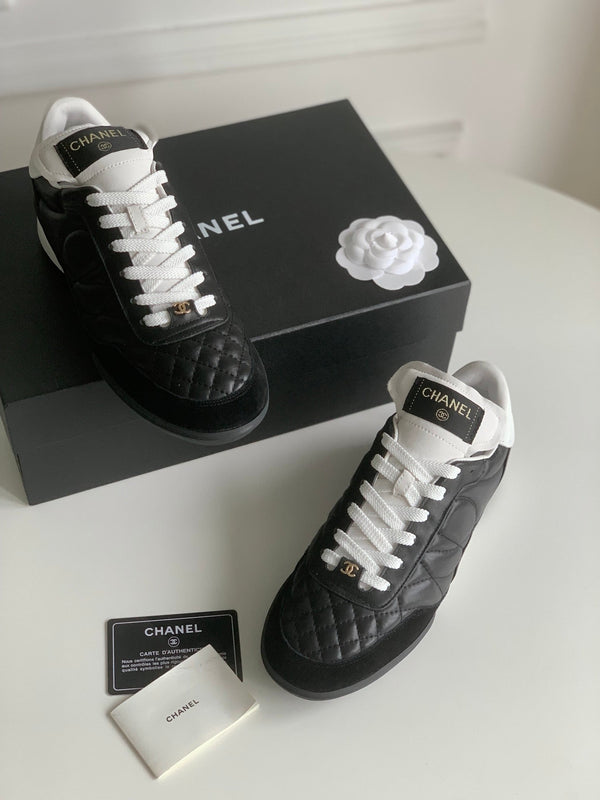 Sneaker CC in pelle di agnello nera trapuntata 143544