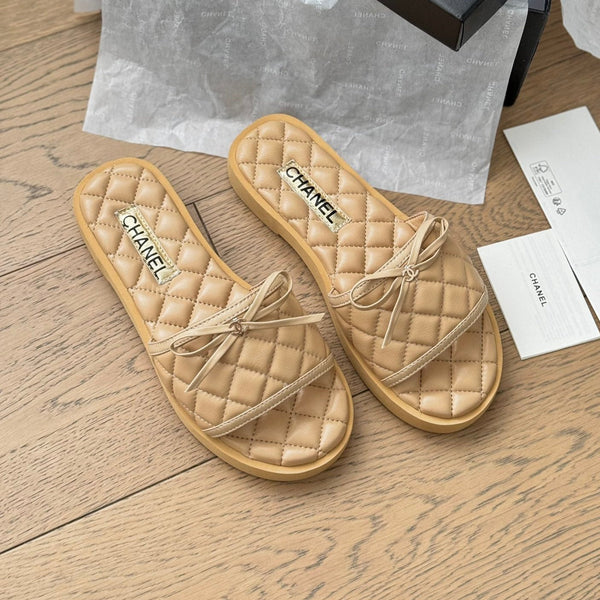 mule sandal bow beige quilted calfskin