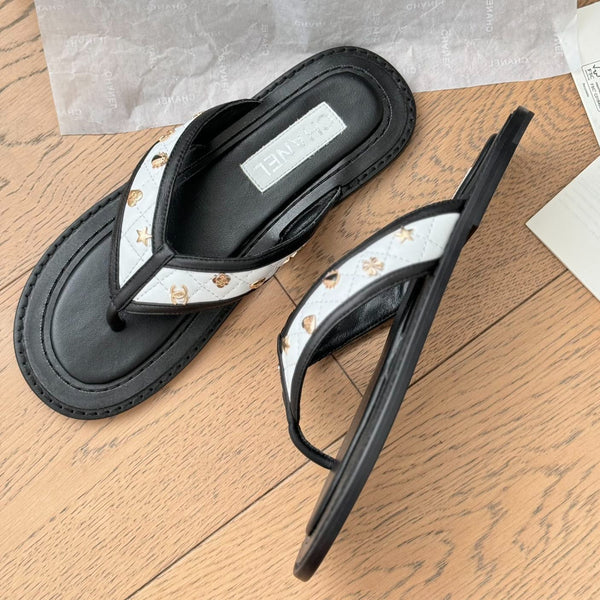 Double C Thong Sandals Lambskin Black White