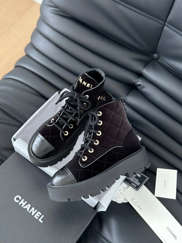 cc ankle boots dark red velvet quilted lambskin