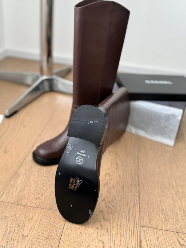 CC Knight Martin boots Burgundy Calfskin and Lining Lambskin