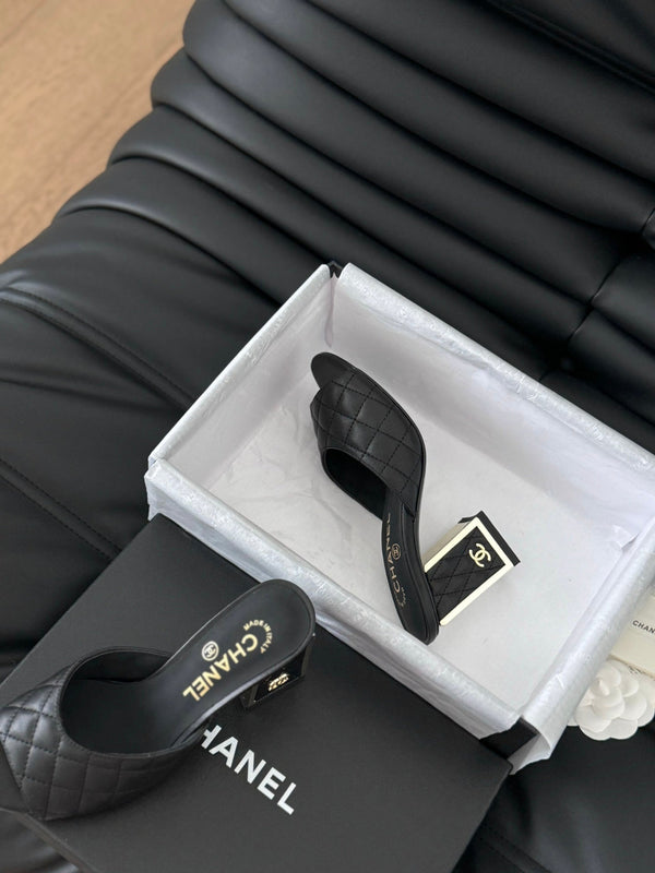 cc sandal 70 black quilted calfskin