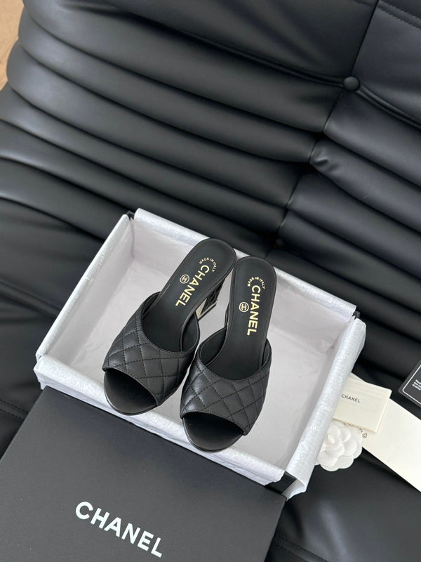 cc sandal 70 black quilted calfskin