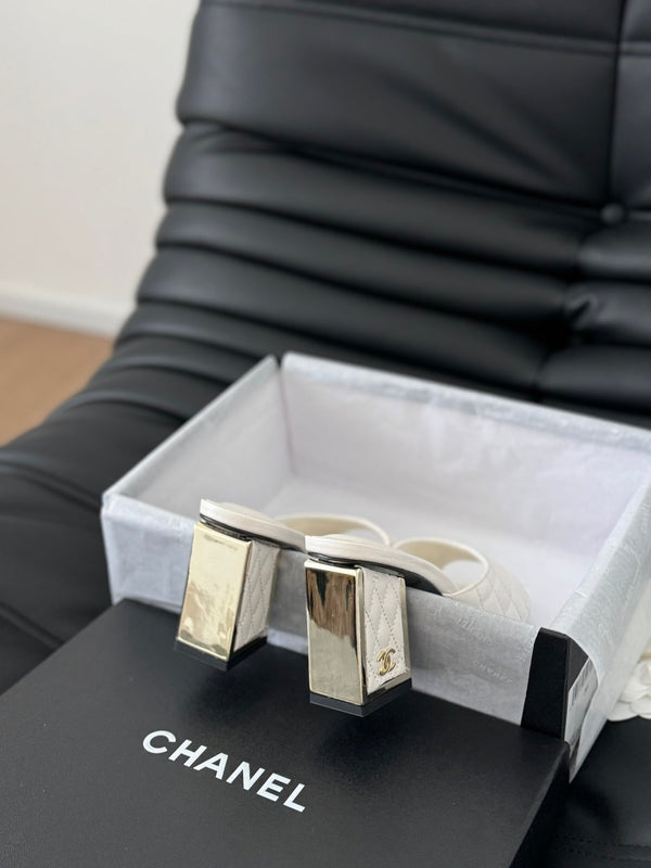 cc sandal 70 white quilted calfskin