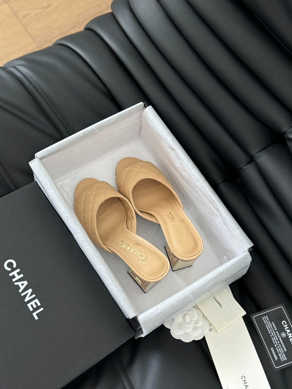 cc sandal 70 beige quilted calfskin