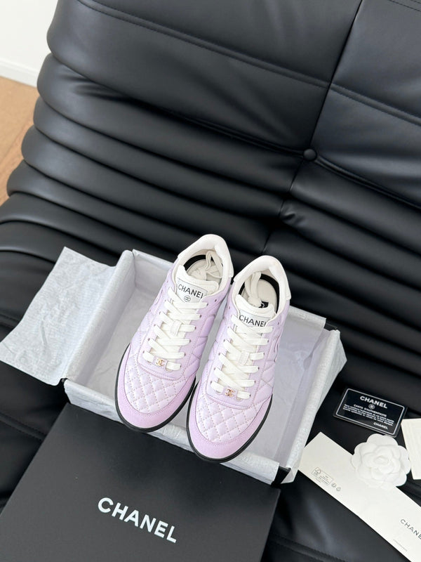 CC SNEAKER IN PALE PURPLE MIX WHITE EMBROIDERED LAMBSKIN