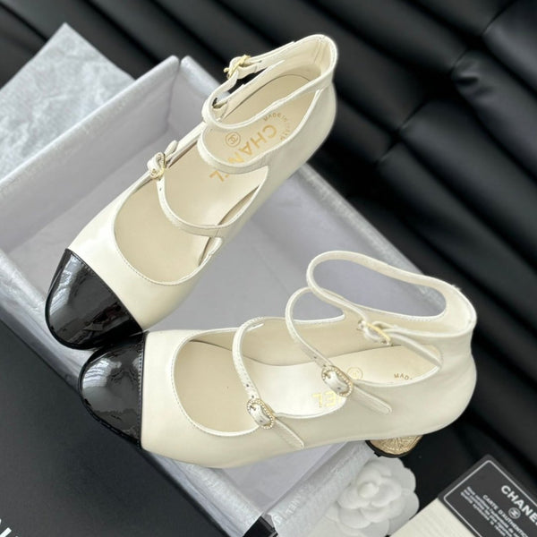 CC MARY JANE SHOES THREE STRAPS IN WHITE MIX BLACK LAMBSKIN