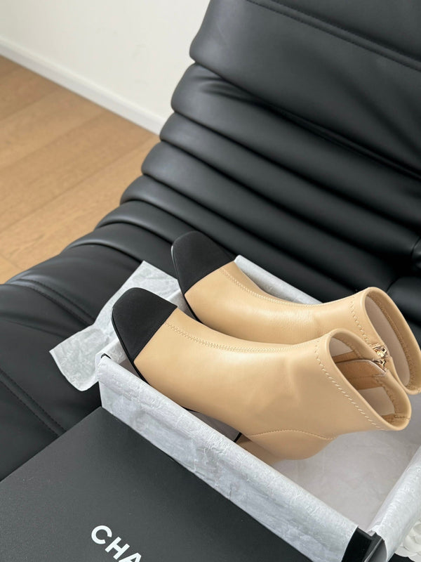 CC Ankle Boot Beige Calfskin Black Grosgrain