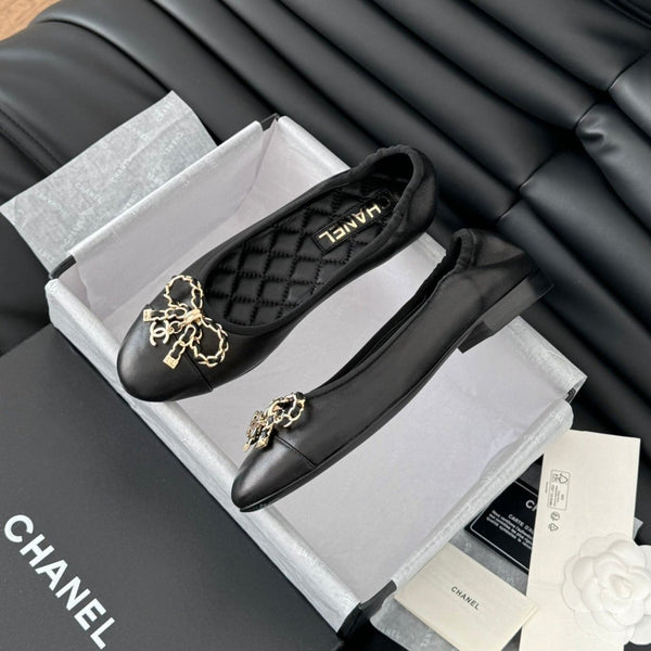 CC Ballet Flats In Black Lambskin 143528