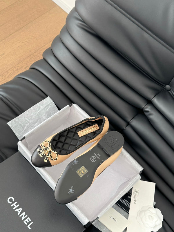 CC Ballet Flats In Beige Lambskin 143530