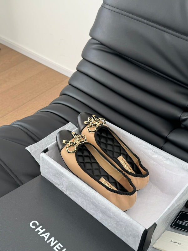 CC Ballet Flats In Beige Lambskin 143530