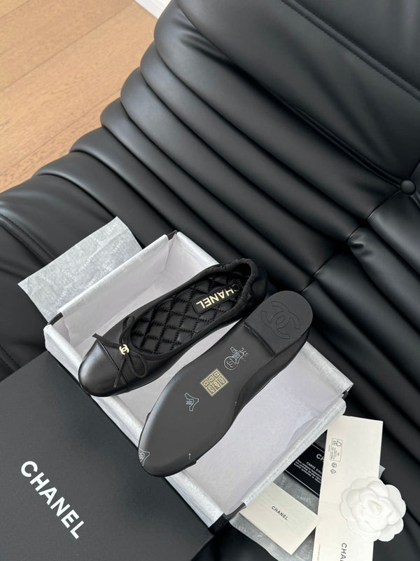 CC Ballet Flats In Black Lambskin 143534