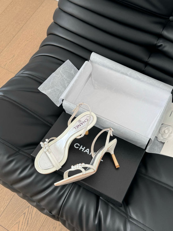 PEARL SANDAL IN WHITE LAMBSKIN 75 MM