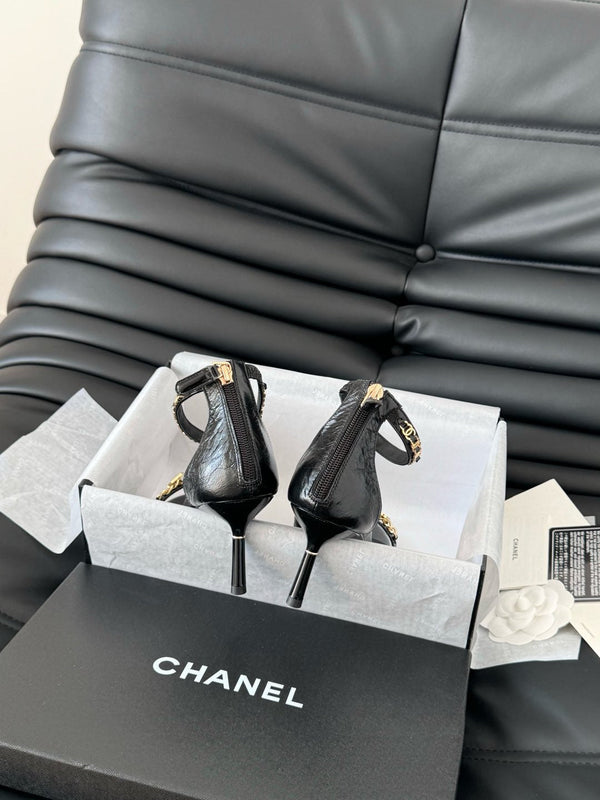 SANDALO TACCO ALTO 7,5 MM IN PELLE DI MONTONE NERA CON ADESIVI