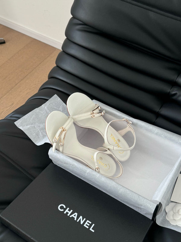 HIGH HEEL 75 MM SANDAL IN WHITE SHEEPSKIN