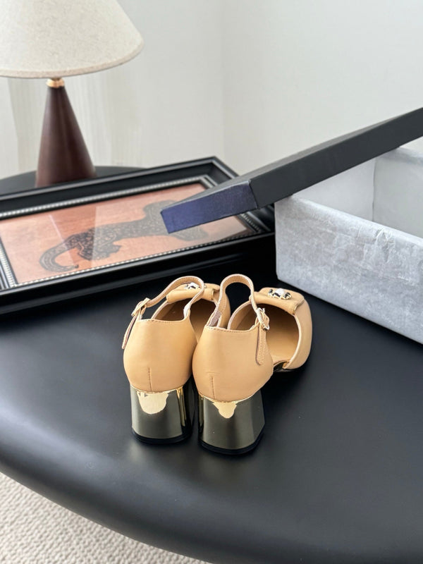 CC 25 Mary Jane Beige Cowhide 305278