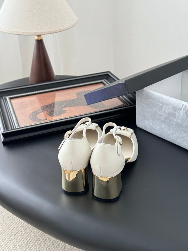 CC 25 Mary Jane White Cowhide 305279