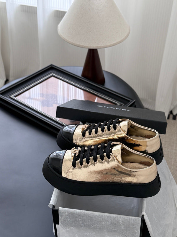 Mocassini CC 25 in pelle di pecora rosa oro 375637