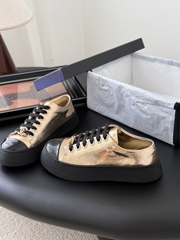 Mocassini CC 25 in pelle di pecora rosa oro 375637