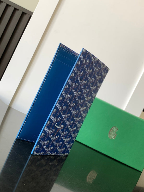 RICHELIEU CHECKBOOK WALLET 19 IN SAPPHIRE BLUE GOYARDINE CANVAS AND CALFSKIN