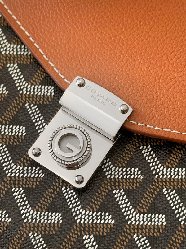 CHYPRE WALLET-POUCH 21 IN BLACK GOYARDINE CANVAS AND TAN CALFSKIN