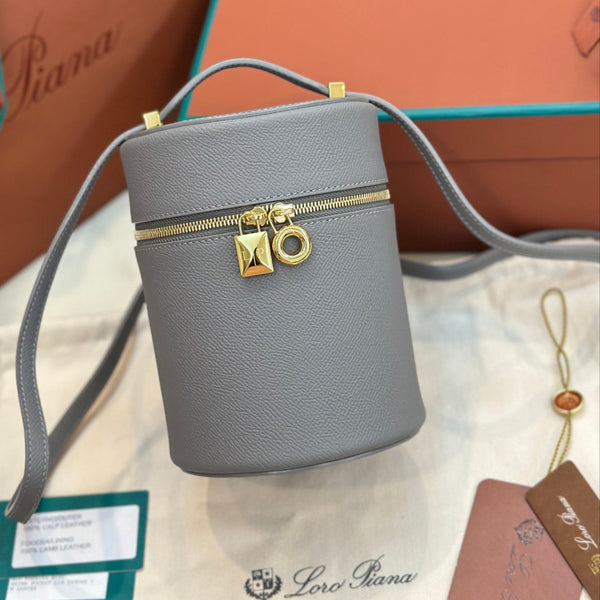 BORSA EXTRA CASE MEDIA 16 IN PELLE DI VITELLO LISCIA GRIGIO TORTORA CON FERRAMENTA ORO