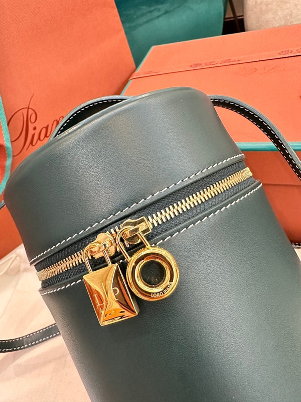 BORSA EXTRA CASE MEDIA 16 IN PELLE DI VITELLO LISCIA BLU PAVONE CON FERRAMENTA ORO