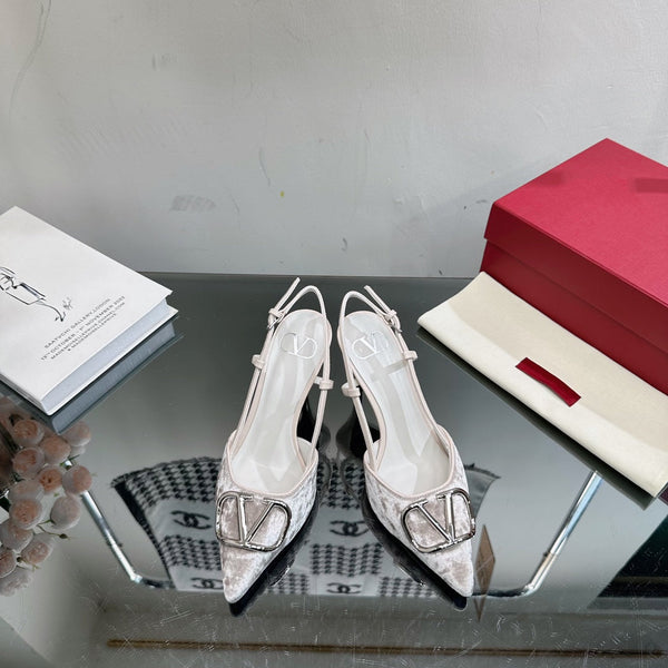 Vlogo Signature Slingback in pelle di vitello bianca e velluto