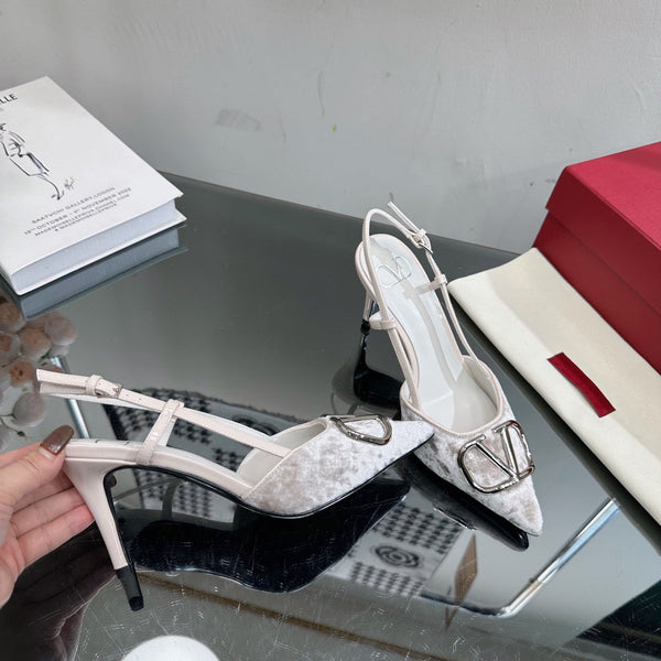 Vlogo Signature Slingback in pelle di vitello bianca e velluto