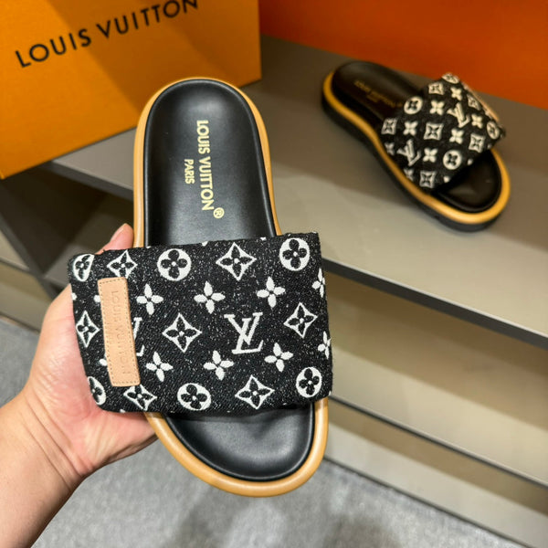LV VELCRO SLIPPERS IN BLACK MIX WHITE MONOGRAM JACQUARD