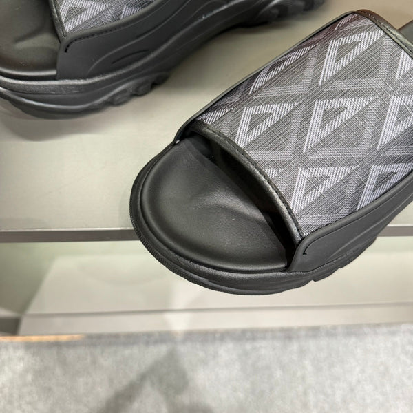 SANDALO CD H-TOWN IN VITELLO NERO E CARDO