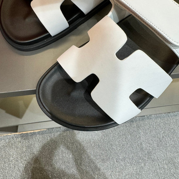 HM CHYPRE SANDAL WHITE CALFSKIN