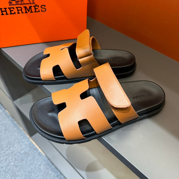 HM CHYPRE SANDAL TANGERINE CALFSKIN