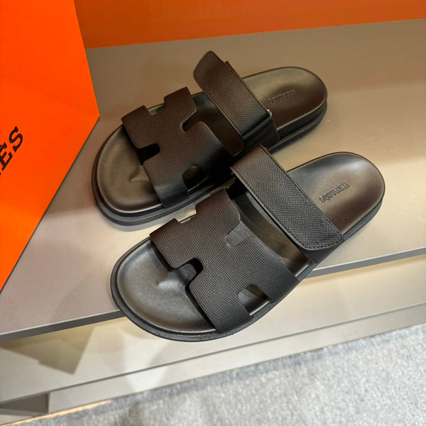 HM CHYPRE SANDAL BLACK EPSOM CALFSKIN
