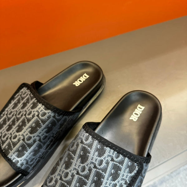 CD VELCRO STRAP SLIPPER LEAD COLOR JACQUARD