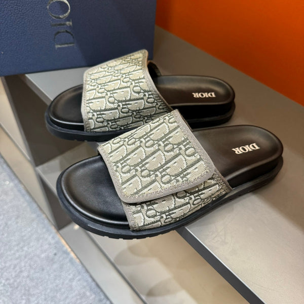 CD VELCRO STRAP SLIPPER MOSS JACQUARD