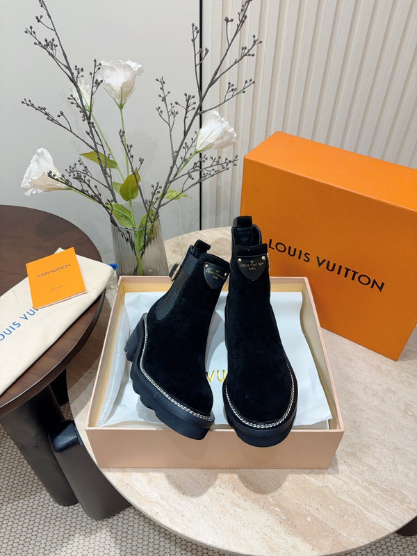 Stivaletto LV Beaubourg in pelle scamosciata nera