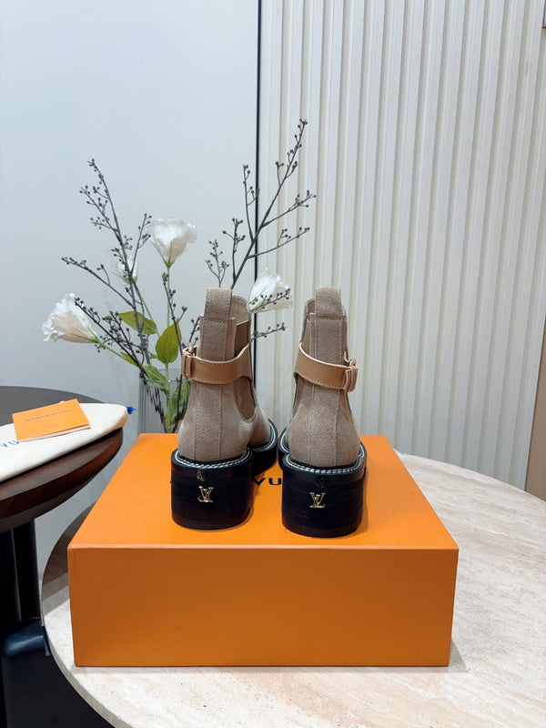 Stivaletto LV Beaubourg in pelle scamosciata grigio marrone