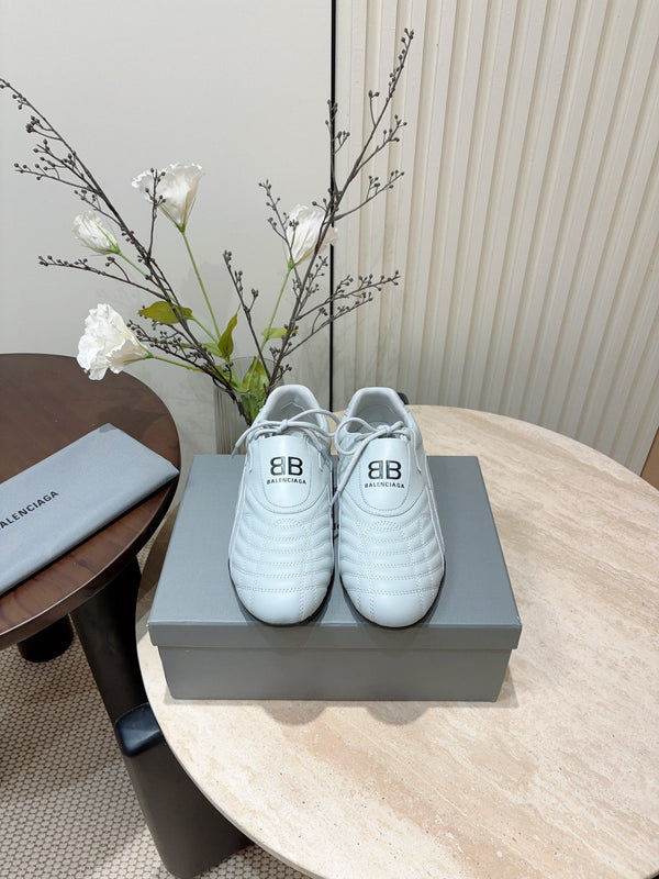 SOCCER SNEAKER IN WHITE QUILTED LAMBSKIN