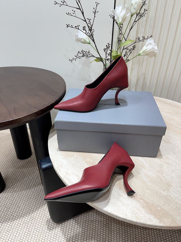 CURVED HEEL DEEP MOUTH PUMPS IN CADILLAC CALFSKIN