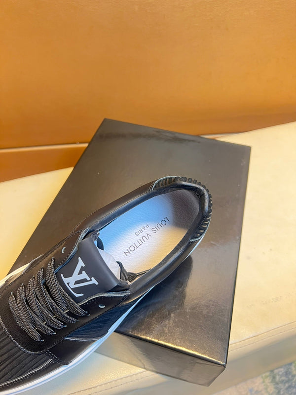 SNEAKERS LV IN VITELLO NERO E CAMOSCIO