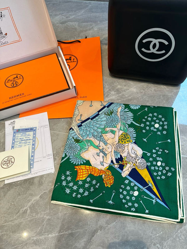 Flagship Scarf 140 CM In Dark Green Colorful Cashmere And Mulberry Silk 376506