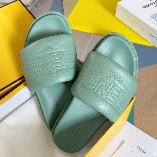 FENDI ROMA SLIDES IN GREEN MINT FUSSBETT LAMBSKIN