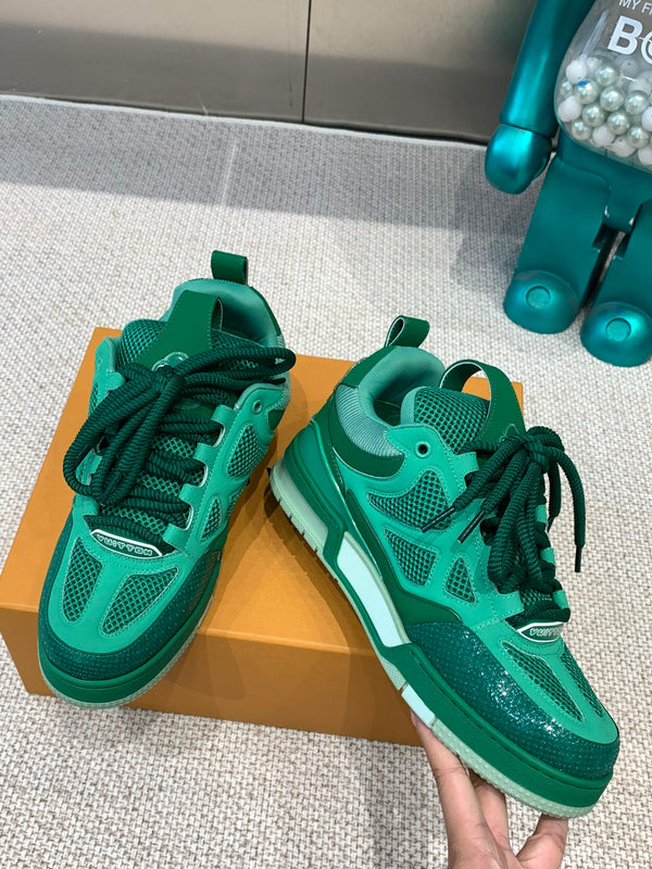 LV Skate Sneaker in pelle di vacchetta verde